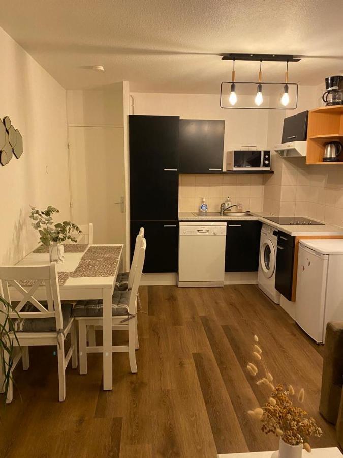 Appartement Avec Piscine 5 Min A Pieds Des Plages Валорис Екстериор снимка